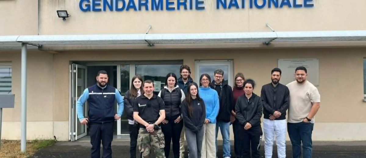 Visite gendarmerie à Cosne Cours sur Loire